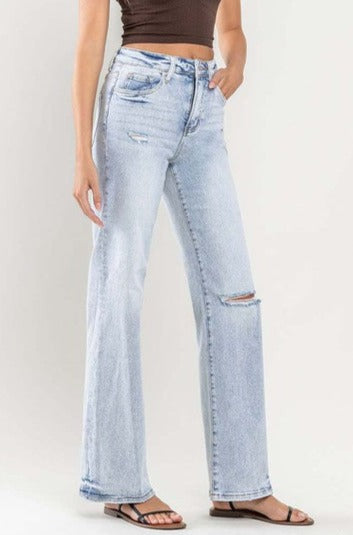 90's, straight jean, distressed, light wash, denim, high waist, light blue, wide leg, women's jeans, vici, red dress, zara, forever 21, zoco, shop zoco, buckle, denim, bohme, jessa kae, rachel parcell, rachel parcel, levis, levi, levi's 