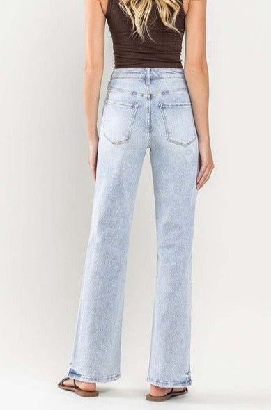 90's, straight jean, distressed, light wash, denim, high waist, light blue, wide leg, women's jeans, vici, red dress, zara, forever 21, zoco, shop zoco, buckle, denim, bohme, jessa kae, rachel parcell, rachel parcel, levis, levi, levi's 