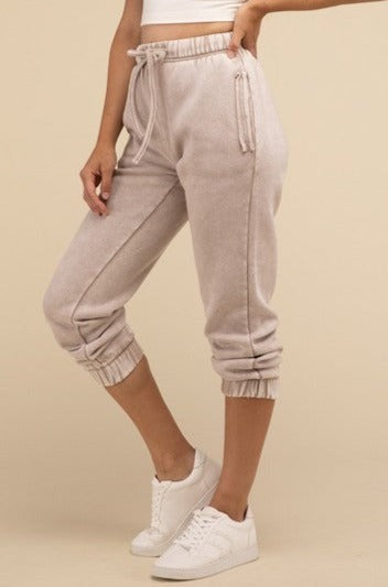 sweatpants, sweats, drawstring, pockets, acid wash, light gray, joggers, vici, vici collection, red dress, shop red dress, zara, forever 21, zoco, shop zoco, bohme, jessa kae, rachel parcell, rachel parcel, mod boutique, baltic born, ivy city co, shop stevie, altard state, altar'd,